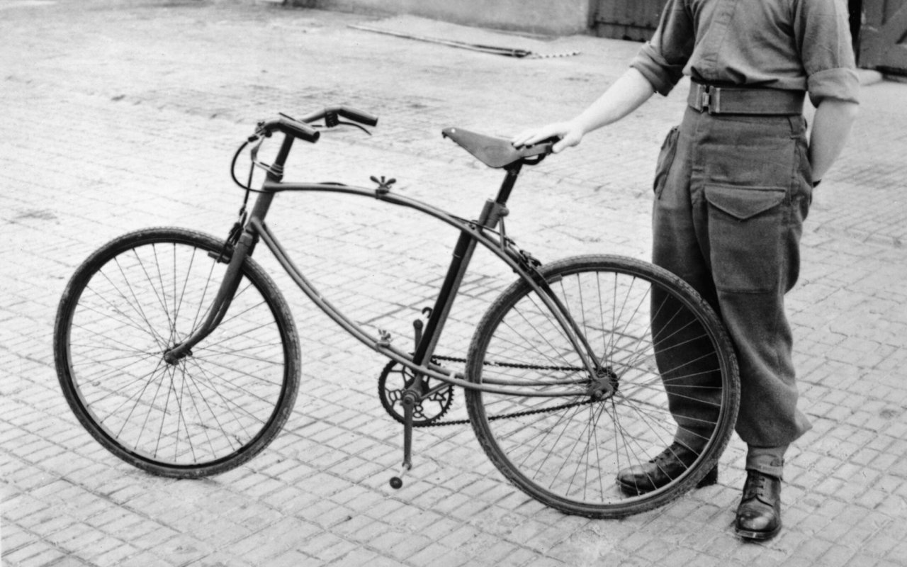 Ww2 folding online bike